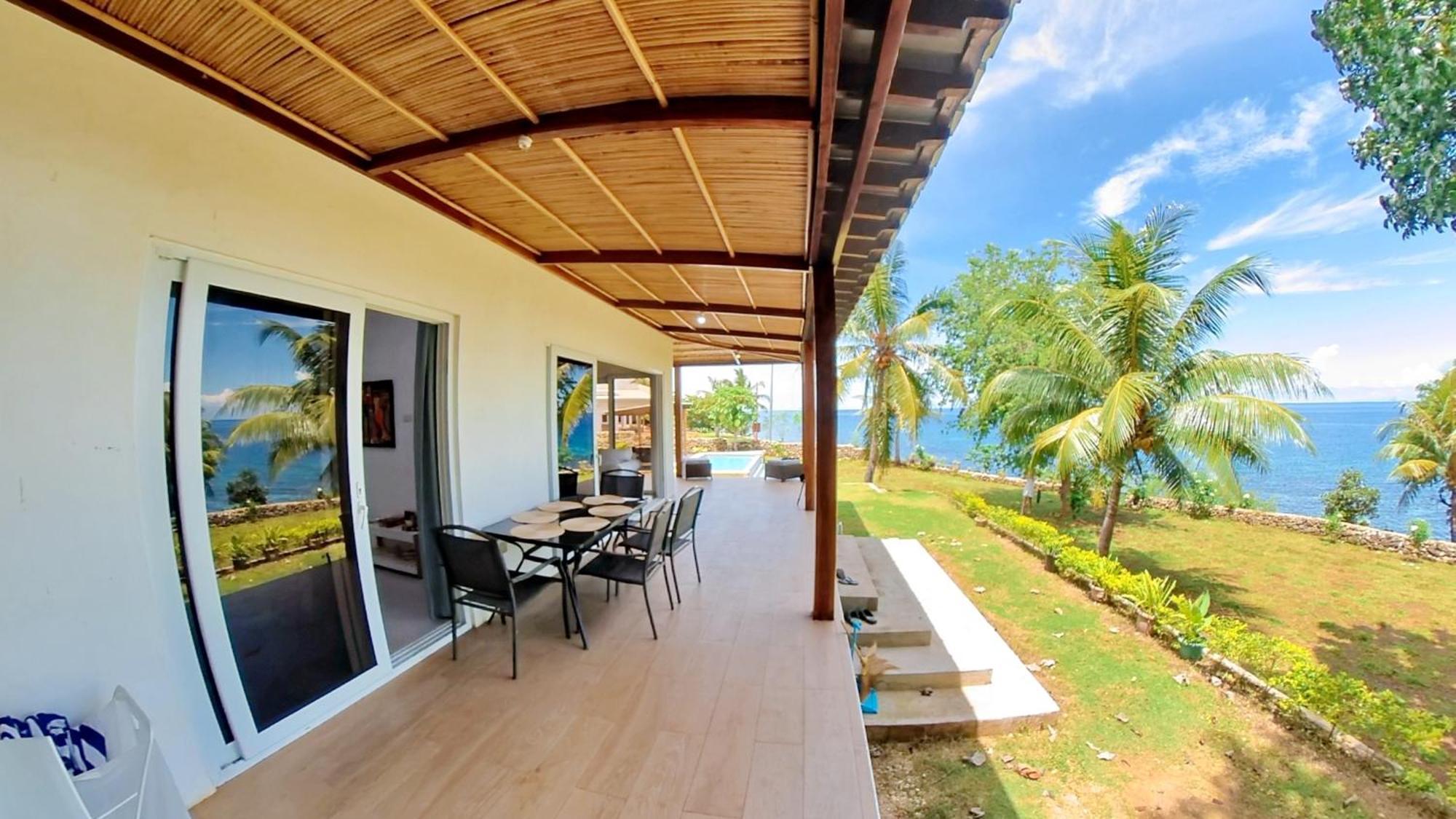 The Gabayan Riviera Hotell Siquijor Rum bild